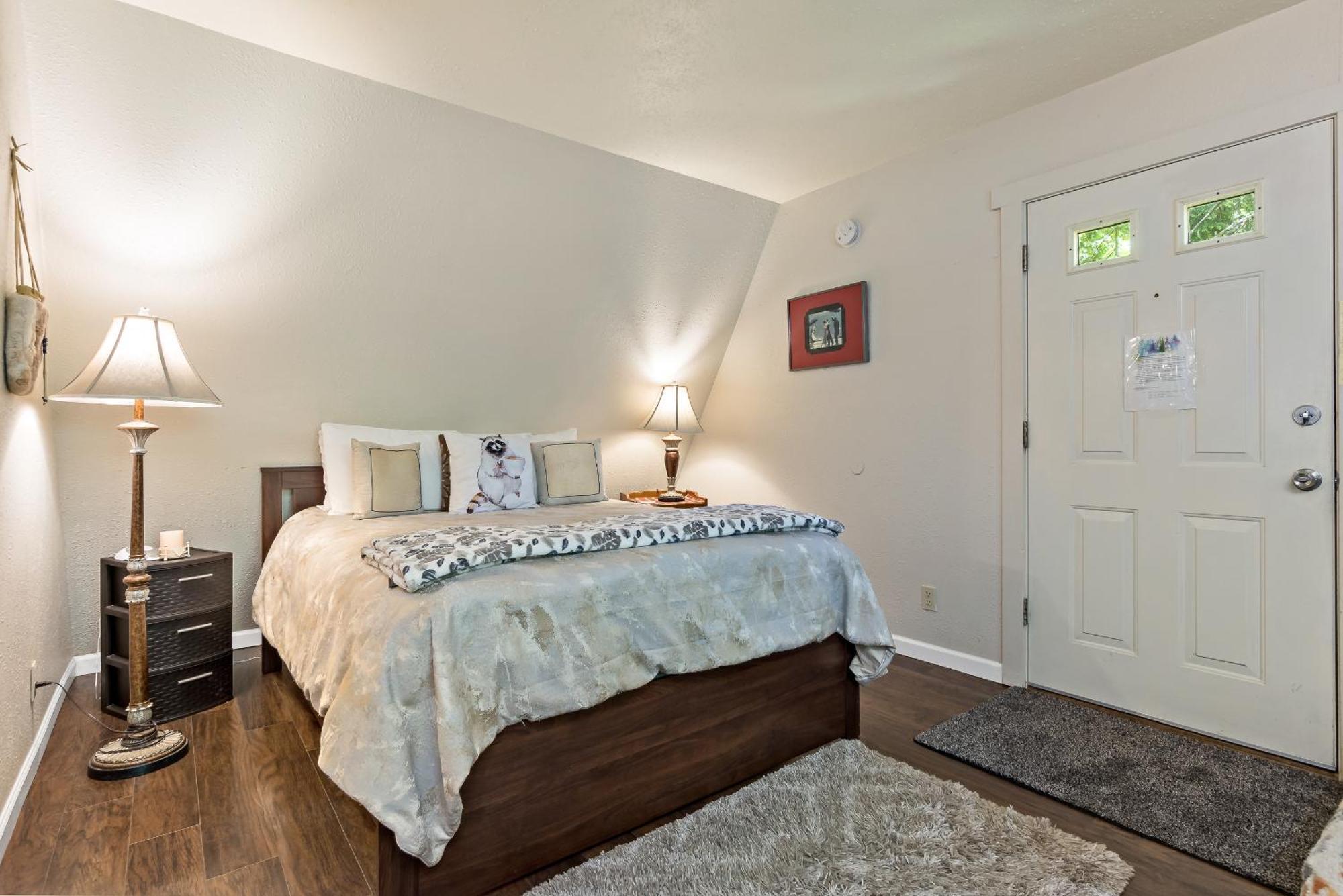 Mountain Meadows Inn & Chalet Suites Ashford Dış mekan fotoğraf