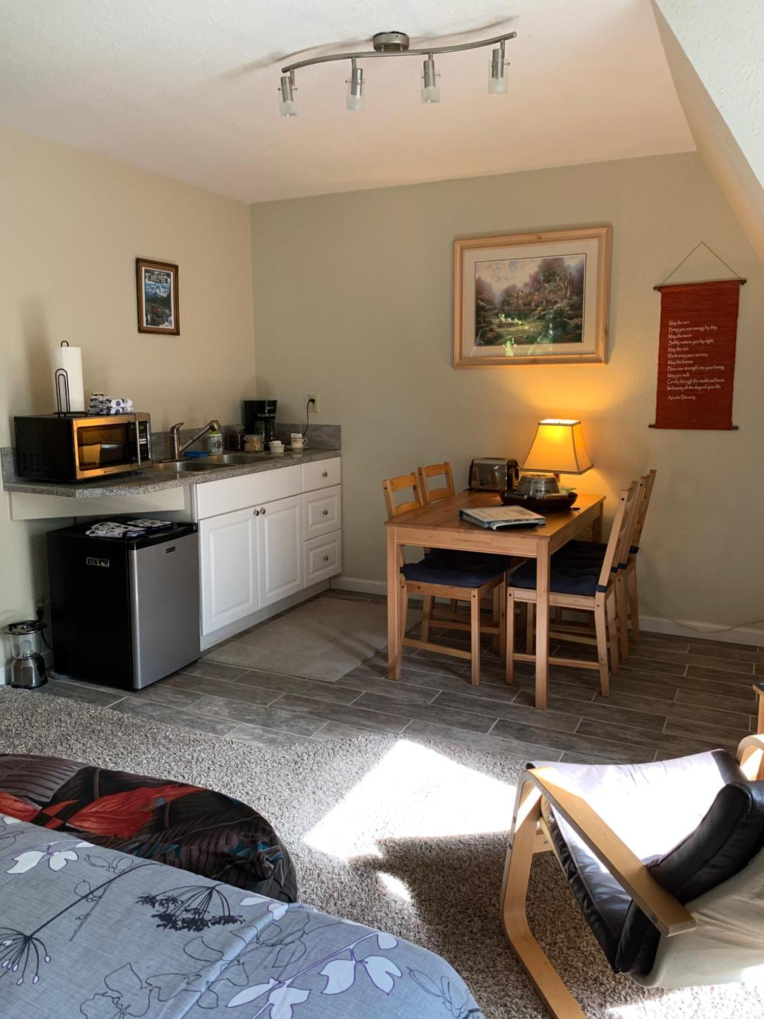 Mountain Meadows Inn & Chalet Suites Ashford Oda fotoğraf